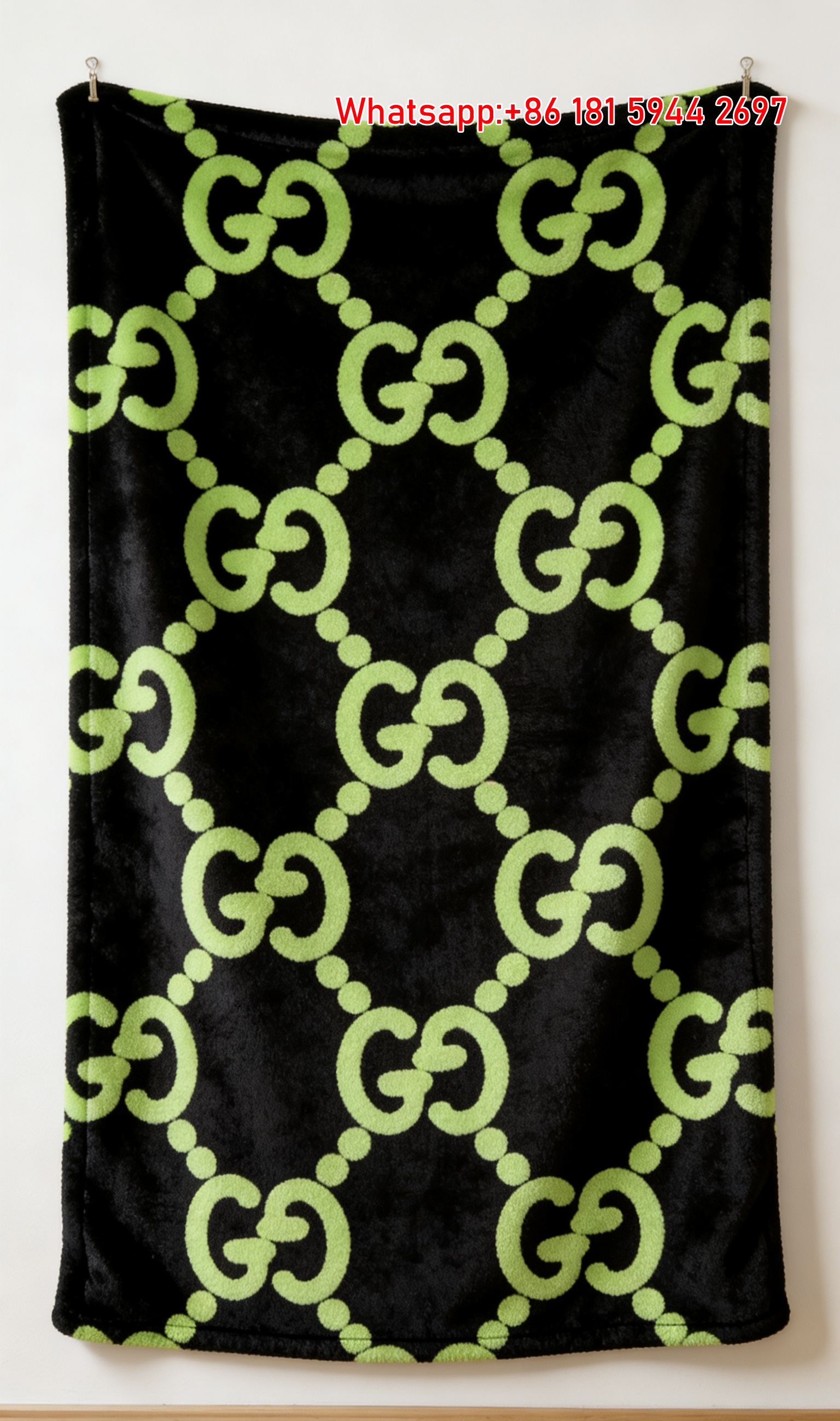 Gucci GG Monogram Flannel Fleece Blanket – Wall Hanging Decor Throw blankets IMG_2573